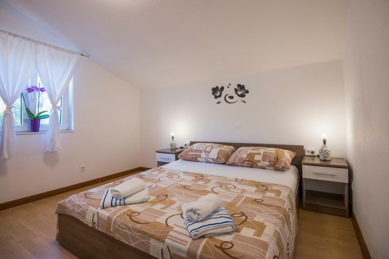 Katarina Apartmani Podstrana Esterno foto