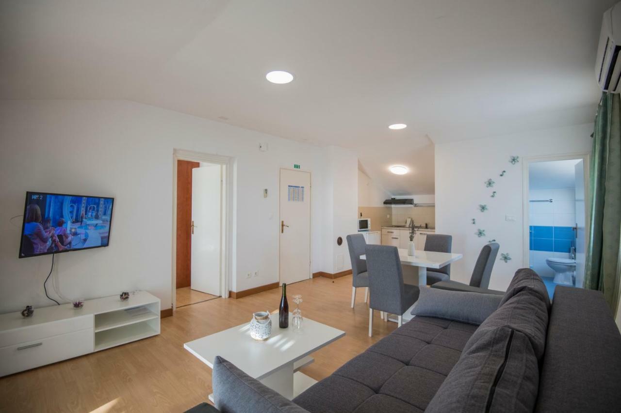 Katarina Apartmani Podstrana Esterno foto