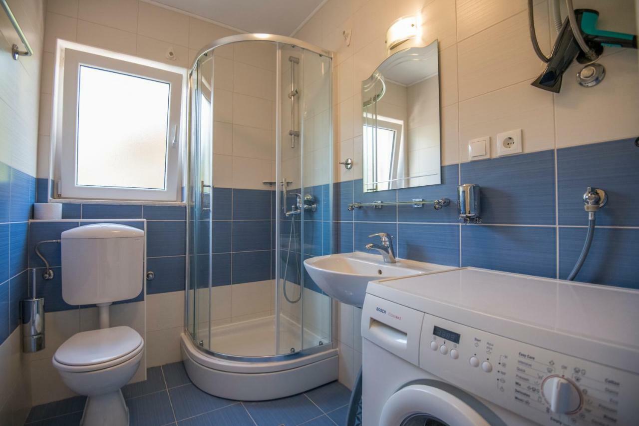 Katarina Apartmani Podstrana Esterno foto