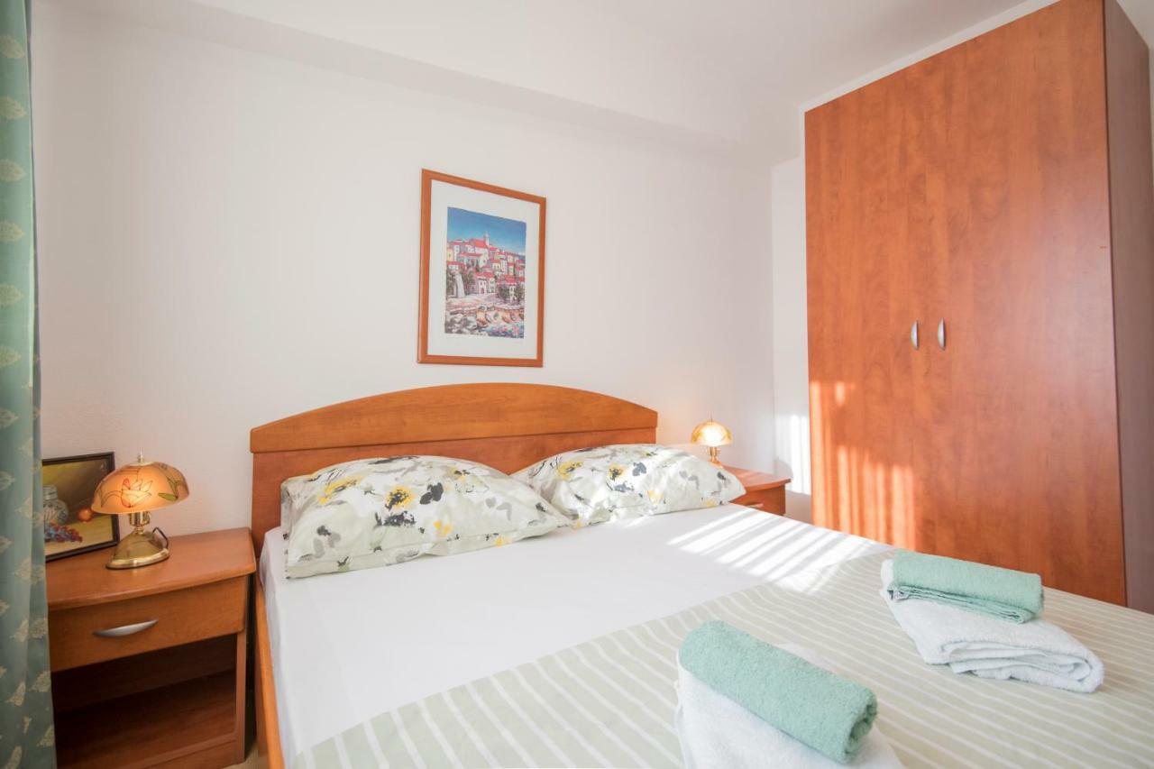 Katarina Apartmani Podstrana Esterno foto